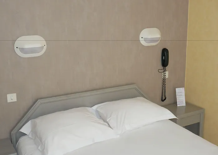 Bonaparte Hotell 3*